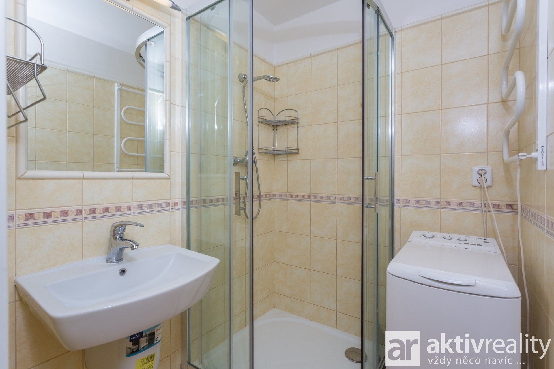 Pronájem bytu 3+1 72 m² - foto 12