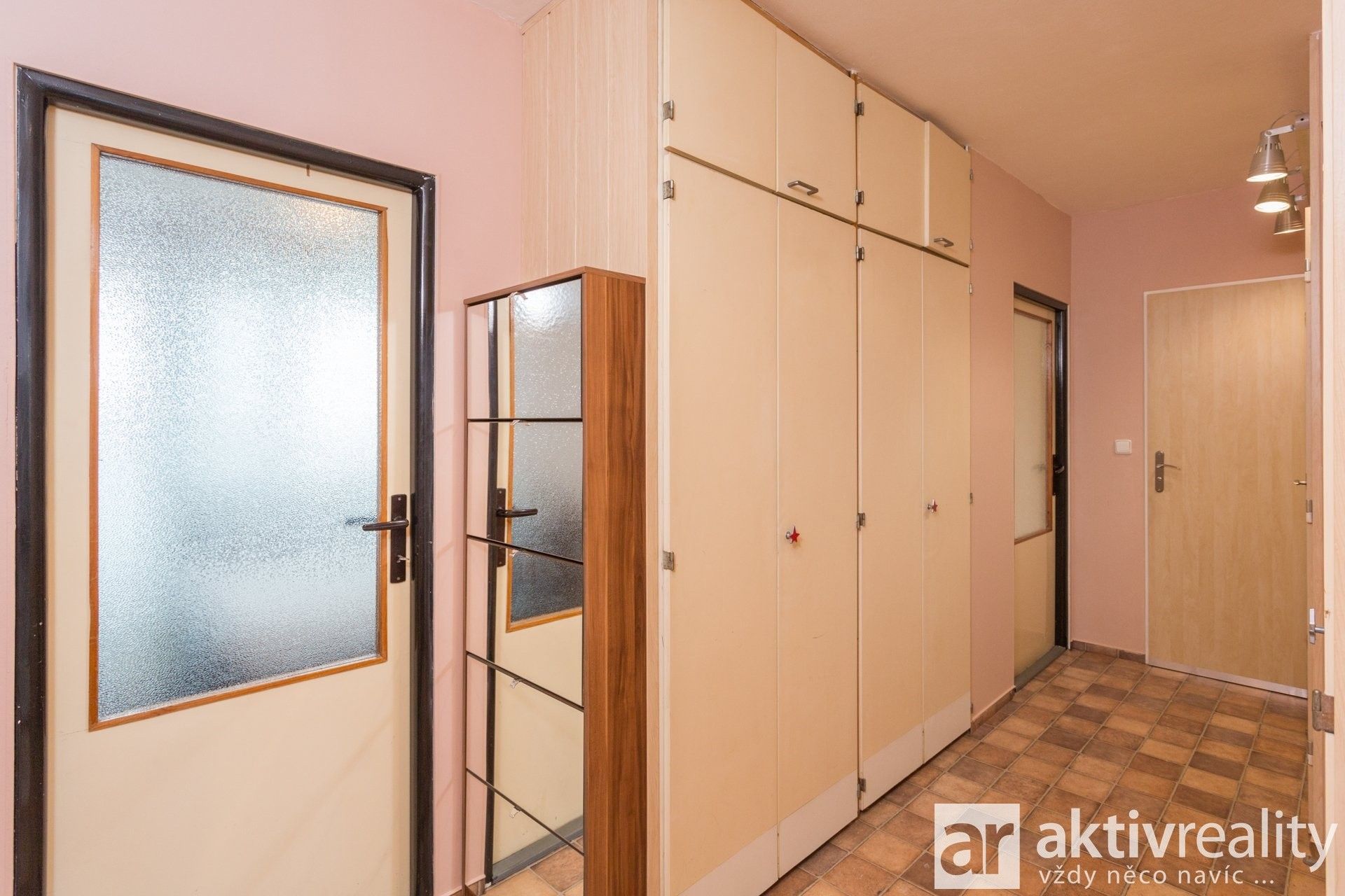 Pronájem bytu 3+1 72 m² - foto 13