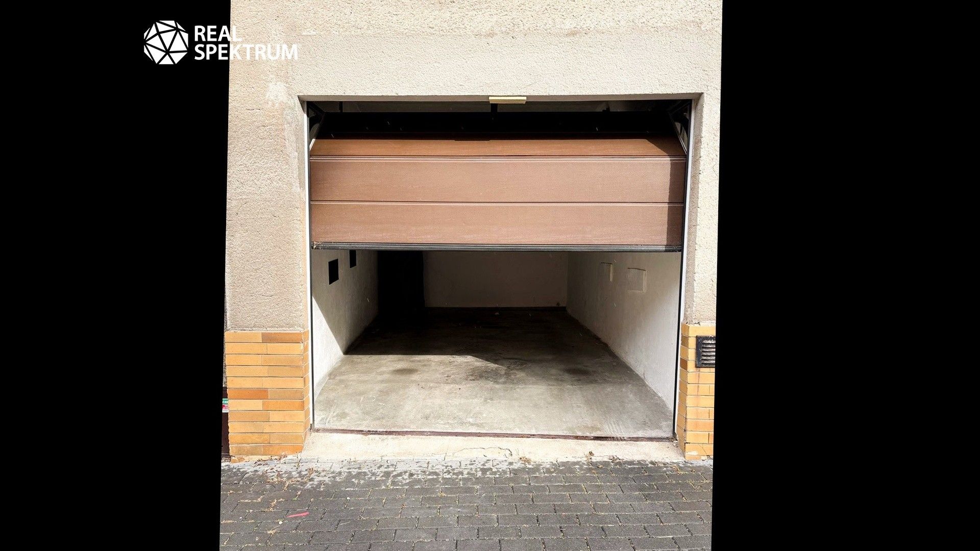 Prodej nemovitosti 17 m² - foto 3