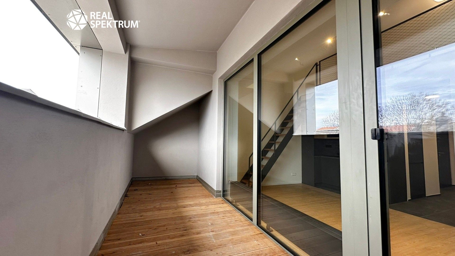 Pronájem bytu 1+kk 43 m² - foto 5