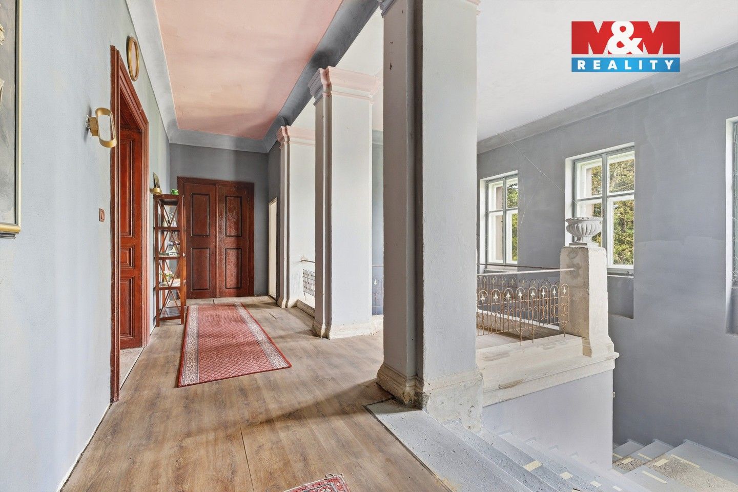 Prodej nemovitosti 1075 m² - foto 8