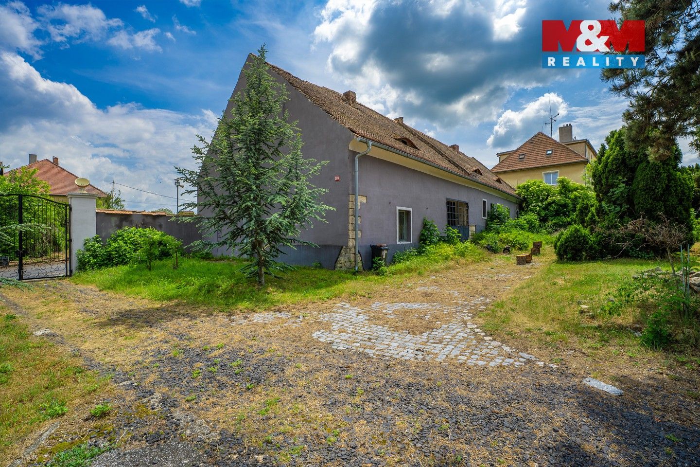 Prodej nemovitosti 1075 m² - foto 17