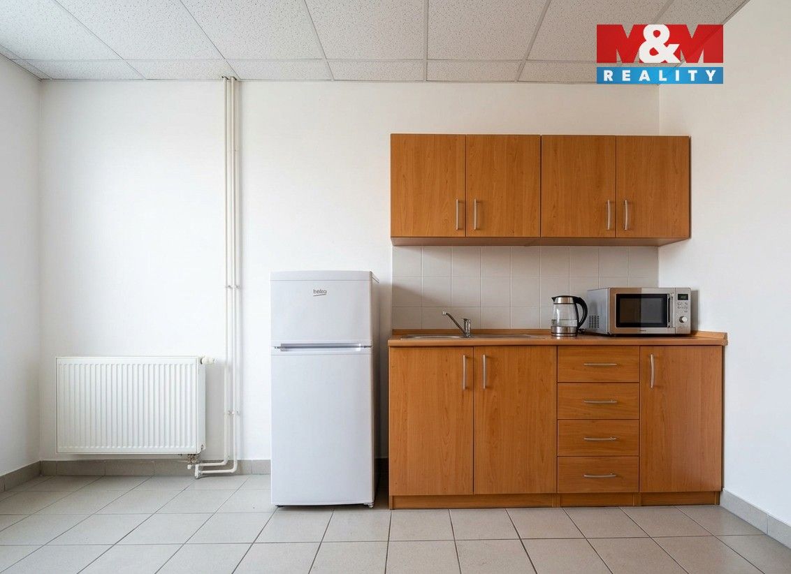 Pronájem komerčního prostoru 106 m² - foto 6