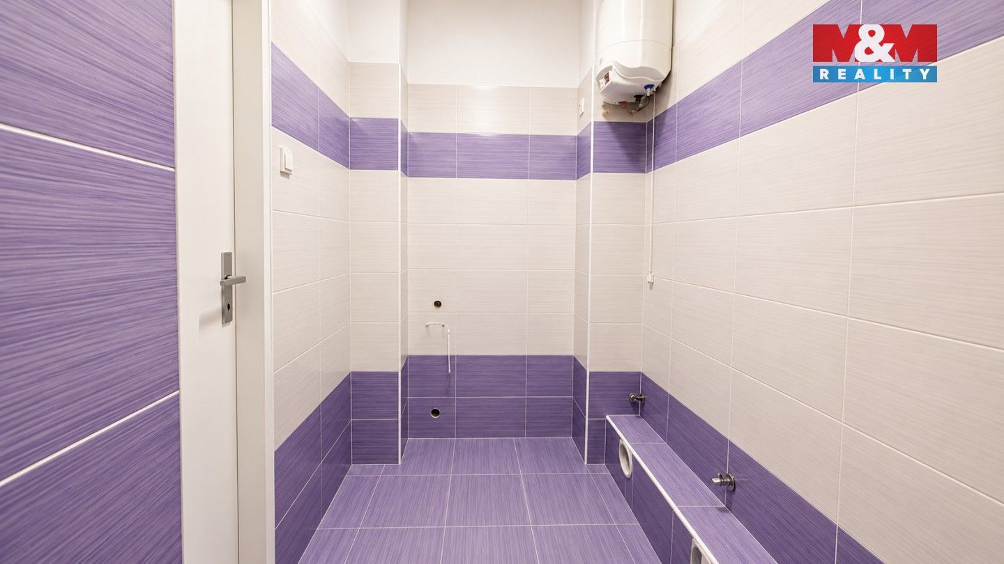 Pronájem komerčního prostoru 82 m² - foto 10