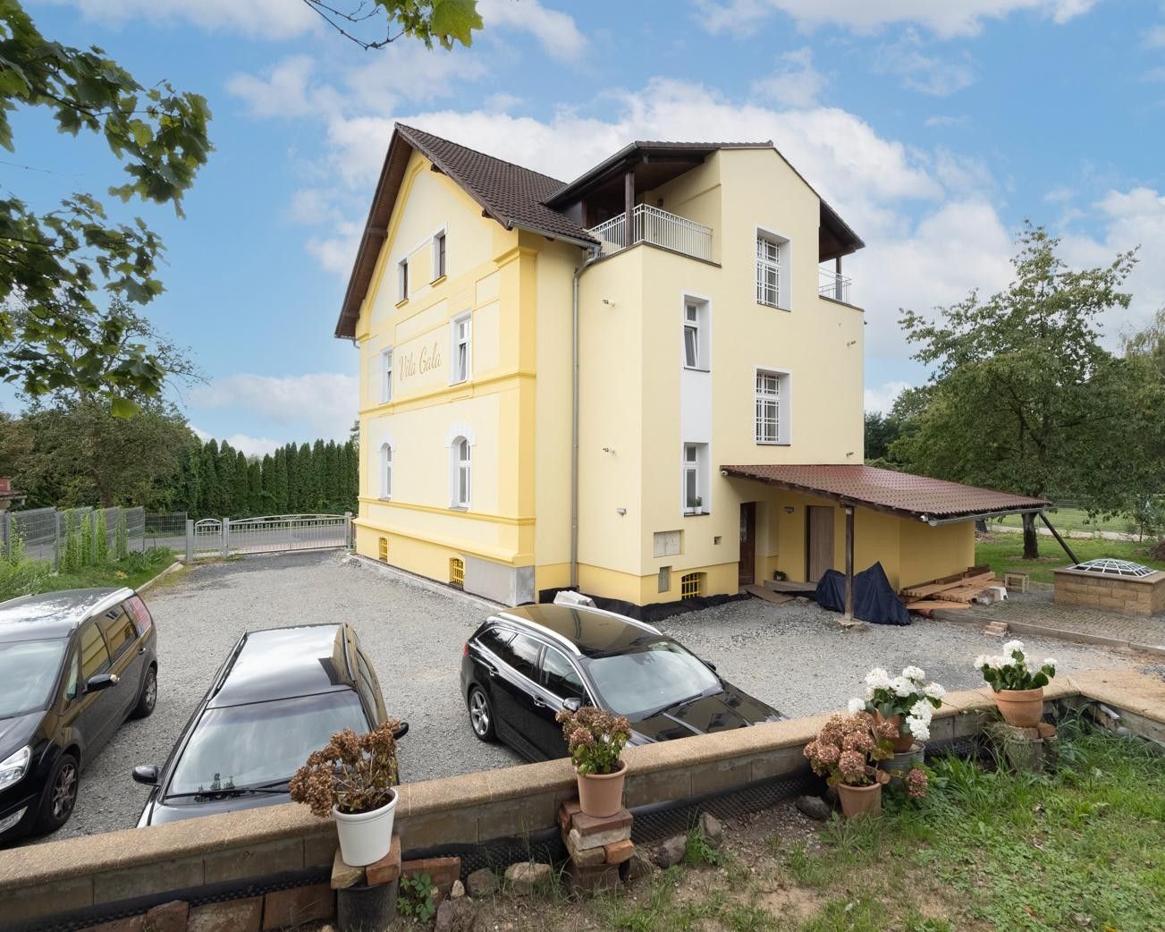 Pronájem bytu 1+1 51 m² - foto 2