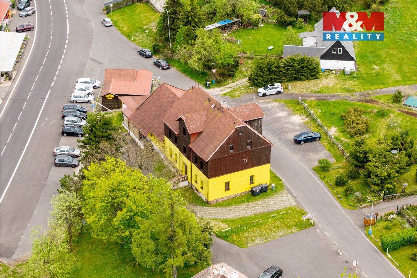 Prodej komerčního prostoru 660 m² - foto 5