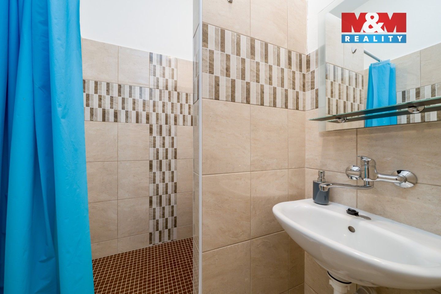 Prodej komerčního prostoru 660 m² - foto 17