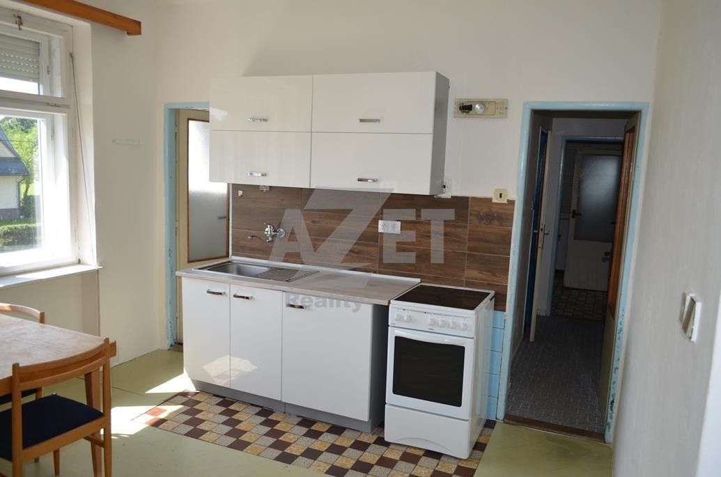 Prodej nemovitosti 240 m² - foto 5