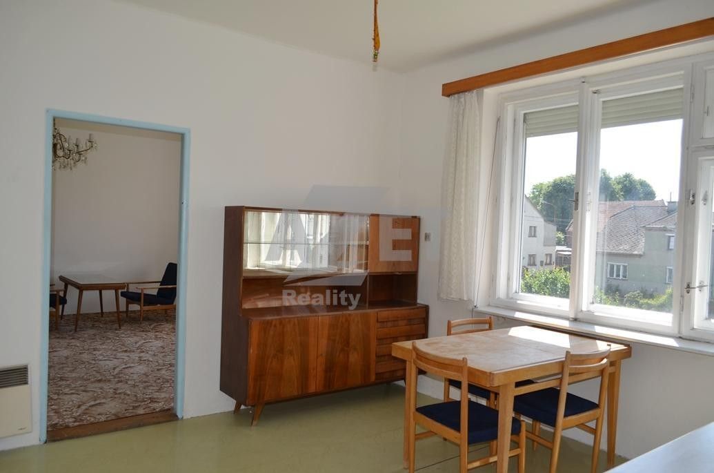Prodej nemovitosti 240 m² - foto 4