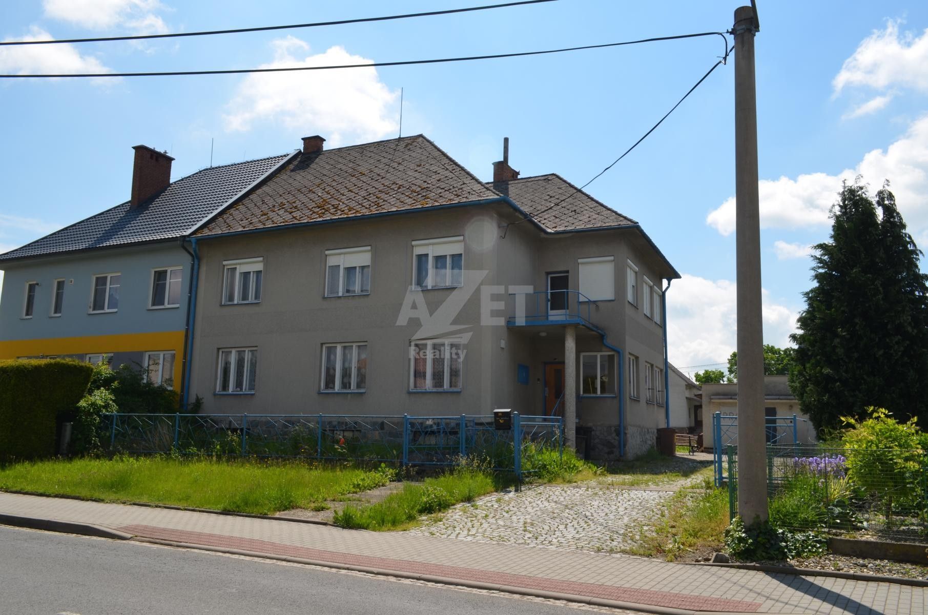 Prodej nemovitosti 240 m² - foto 1
