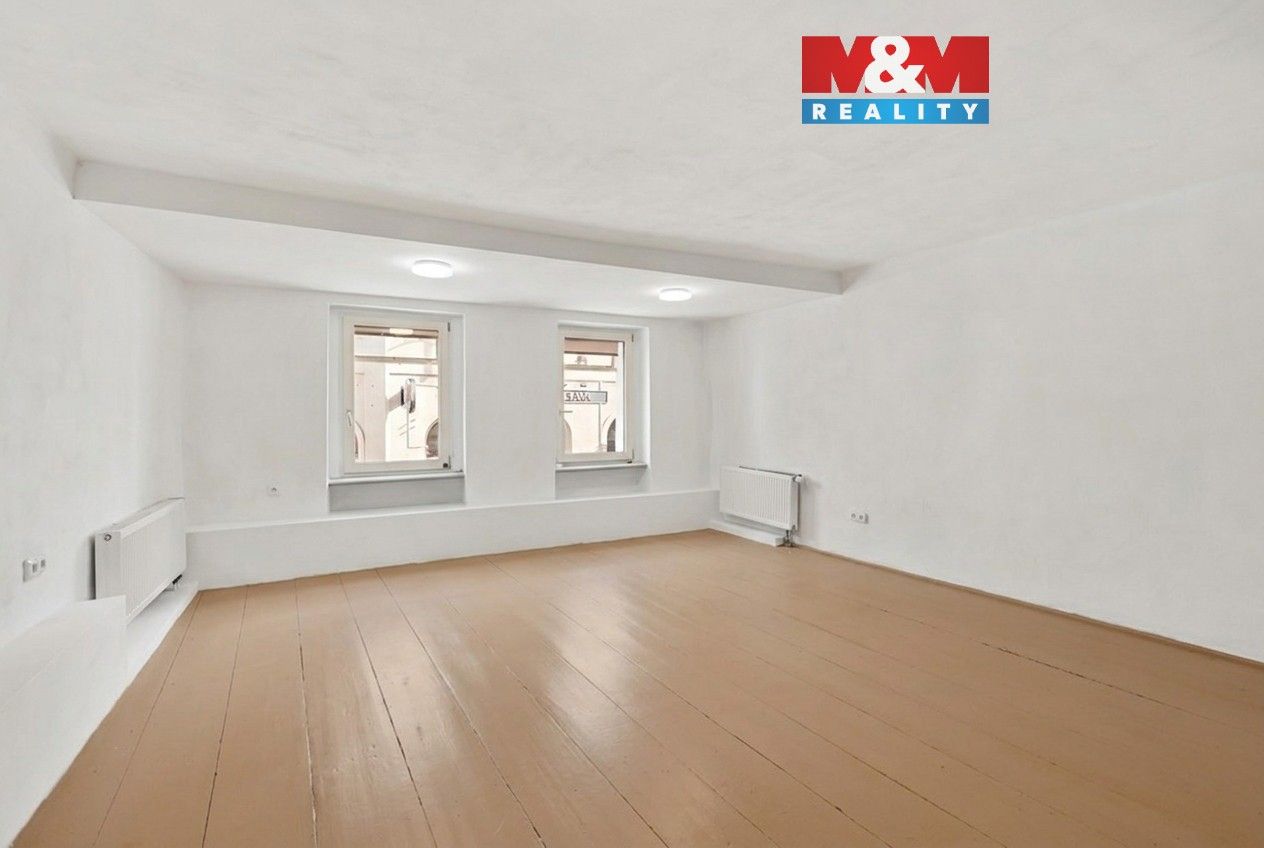 Pronájem bytu 2+1 62 m² - foto 1