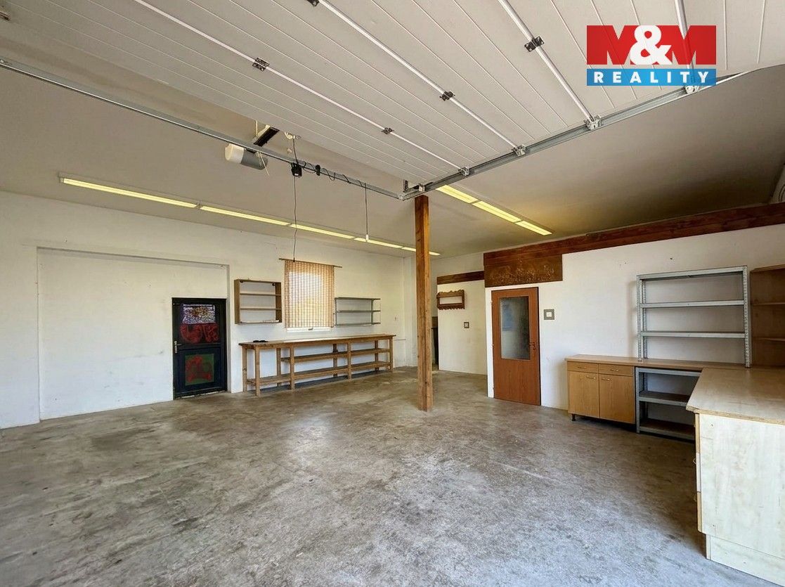 Prodej komerčního prostoru 145 m² - foto 3
