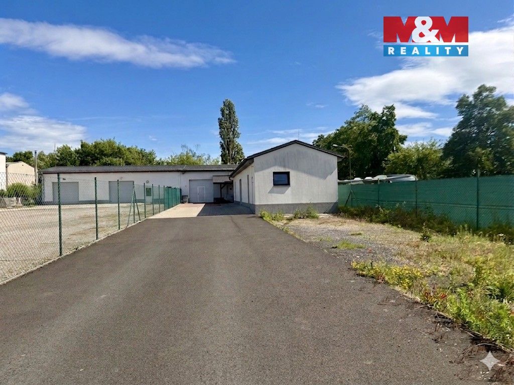 Prodej komerčního prostoru 145 m² - foto 7