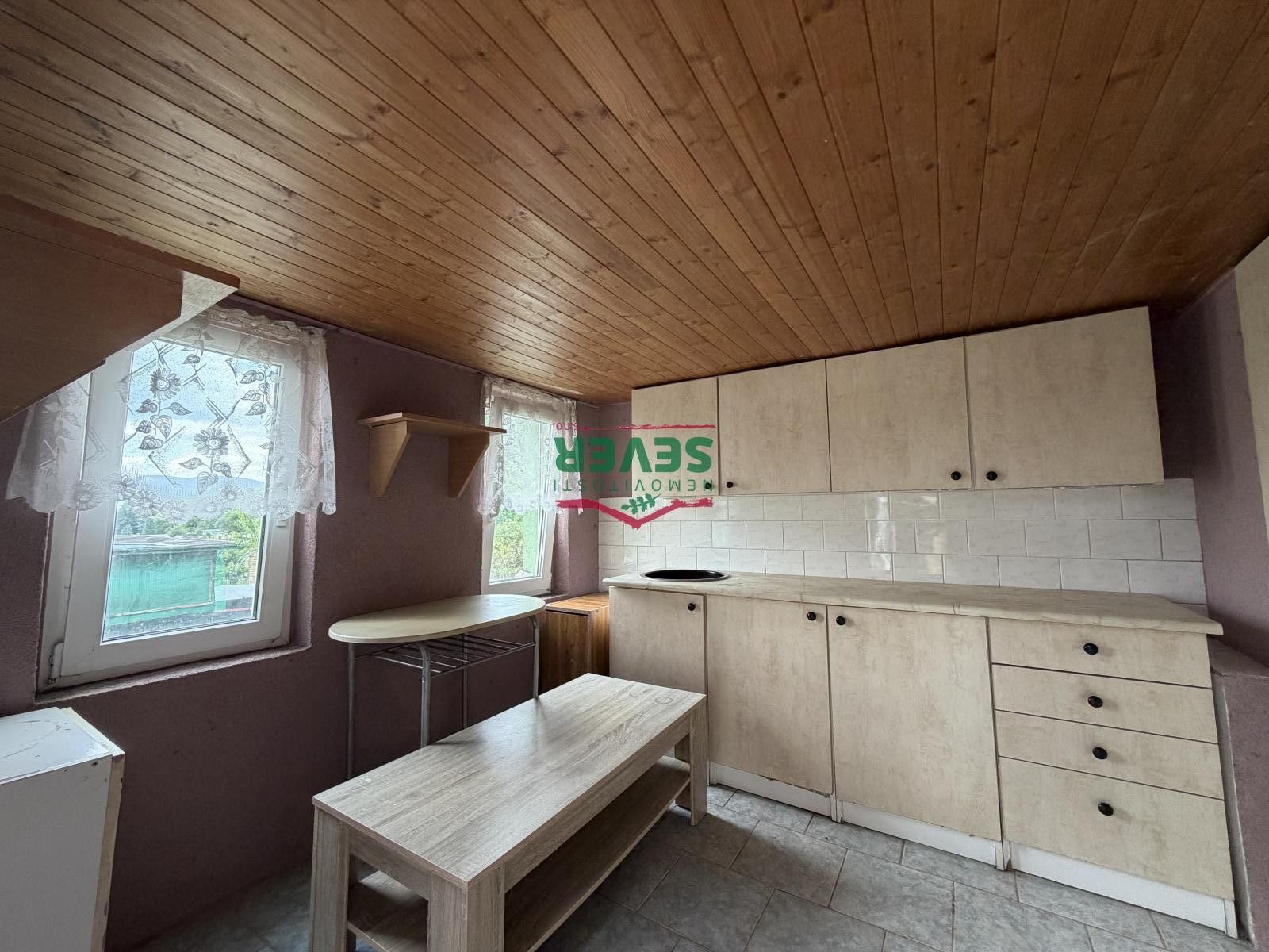 Prodej pozemku 430 m² - foto 2