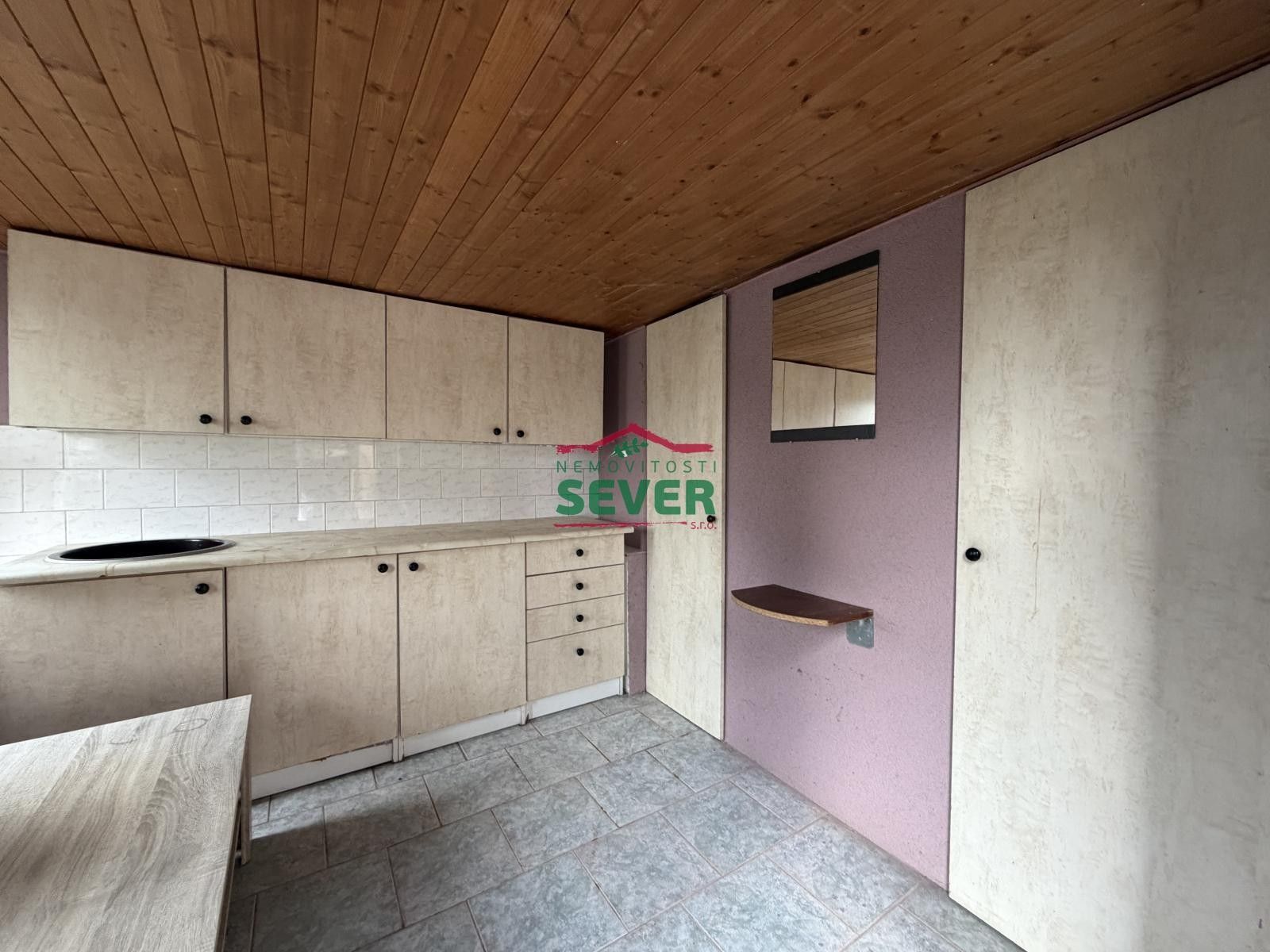 Prodej pozemku 430 m² - foto 3