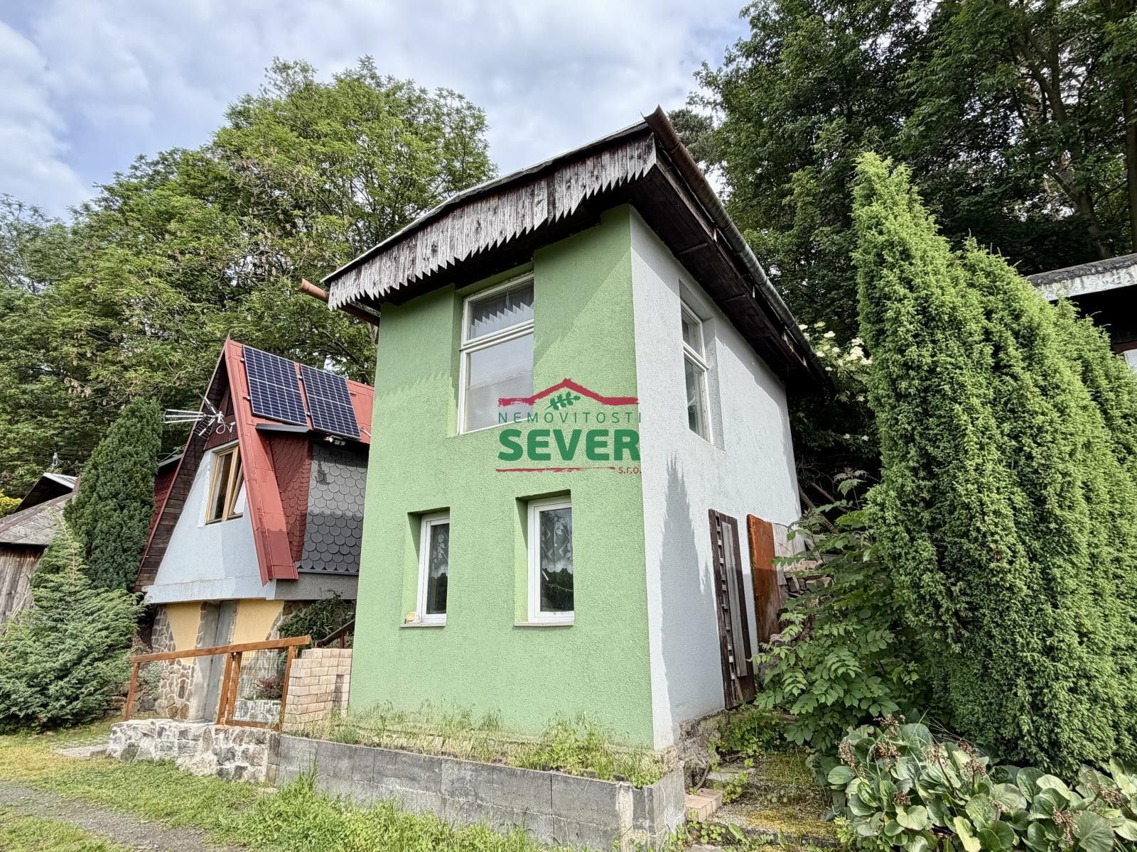 Prodej pozemku 430 m² - foto 1