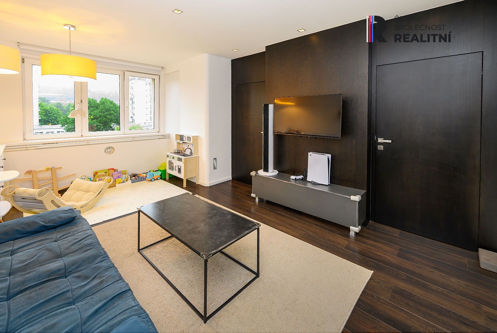 Pronájem bytu 2+1 59 m² - foto 4
