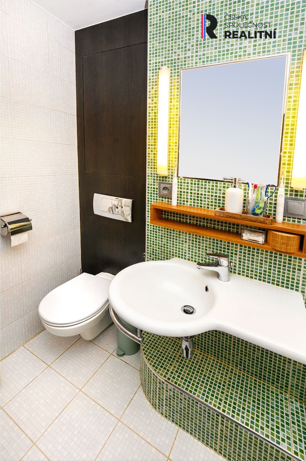 Pronájem bytu 2+1 59 m² - foto 13