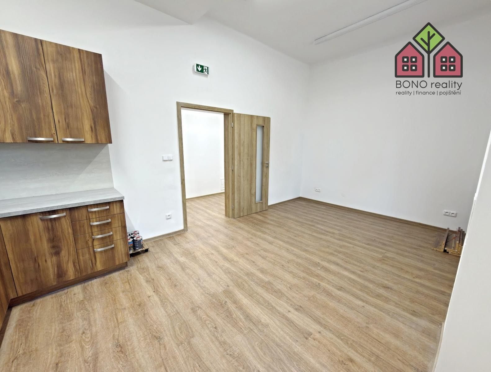 Pronájem nemovitosti 146 m² - foto 20