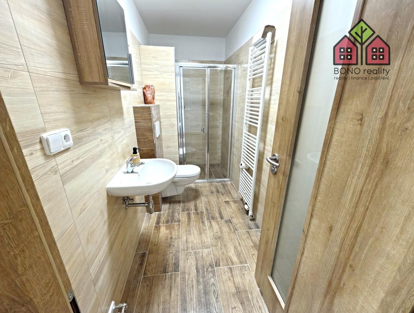 Pronájem nemovitosti 146 m² - foto 22
