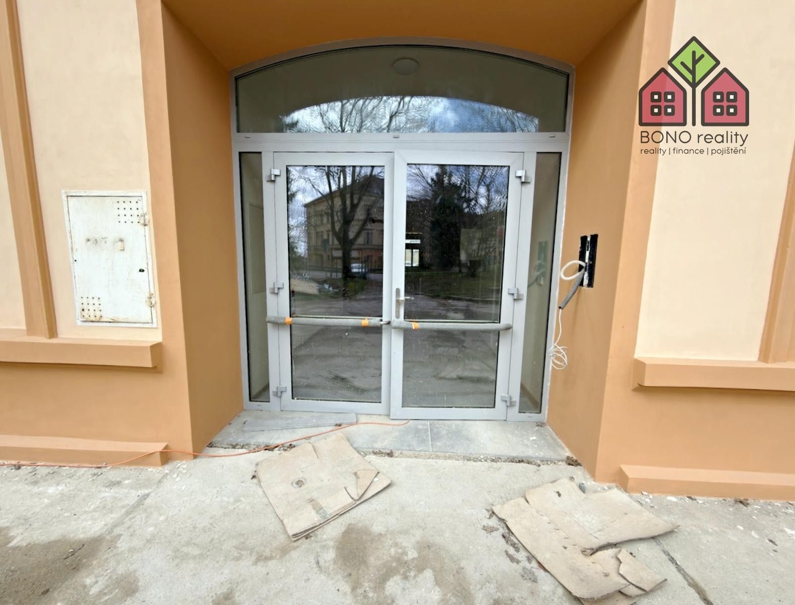 Pronájem nemovitosti 146 m² - foto 25