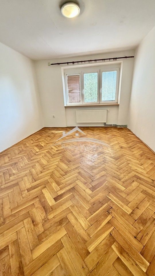 Pronájem bytu 2+1 67 m² - foto 5