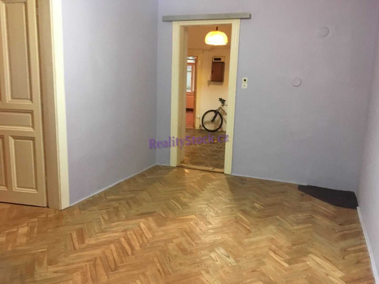 Pronájem bytu 2+1 98 m² - foto 1