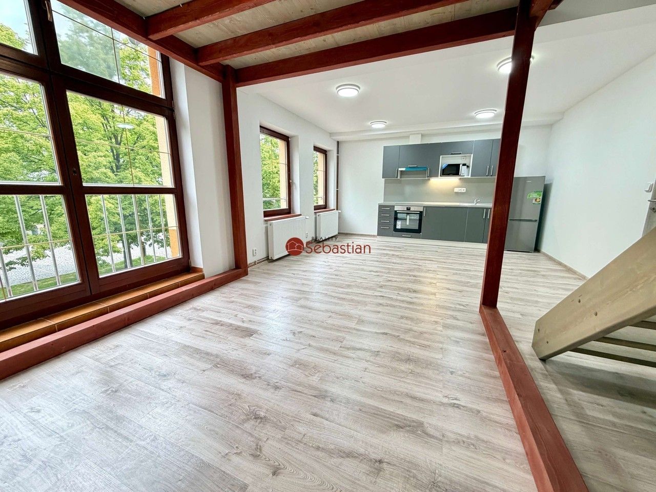 Pronájem bytu 1+kk 60 m² - foto 4