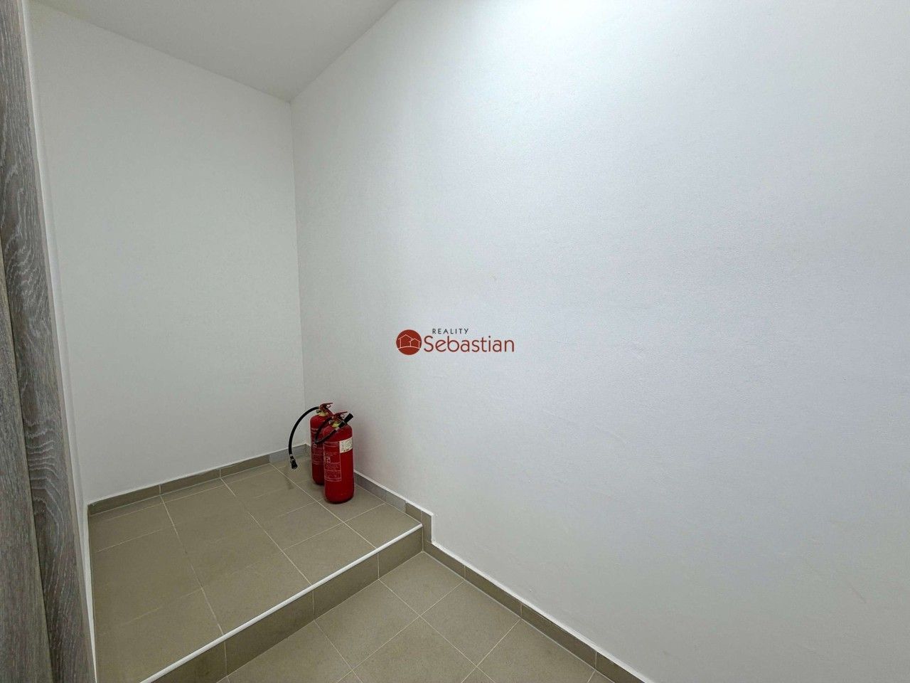 Pronájem bytu 1+kk 60 m² - foto 9