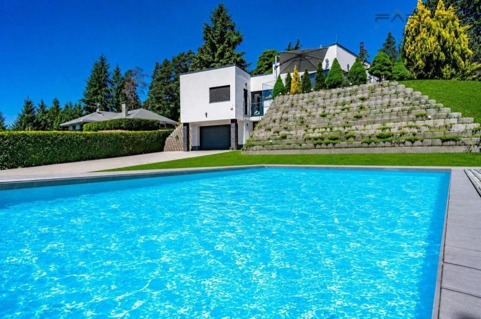 Prodej domu 232 m² - foto 3