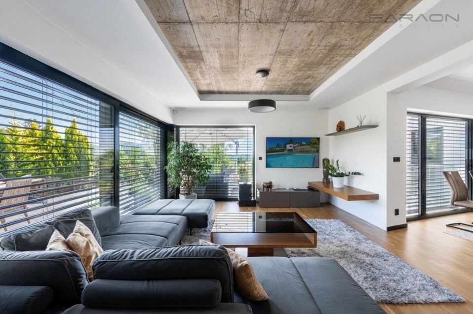 Prodej domu 232 m² - foto 4