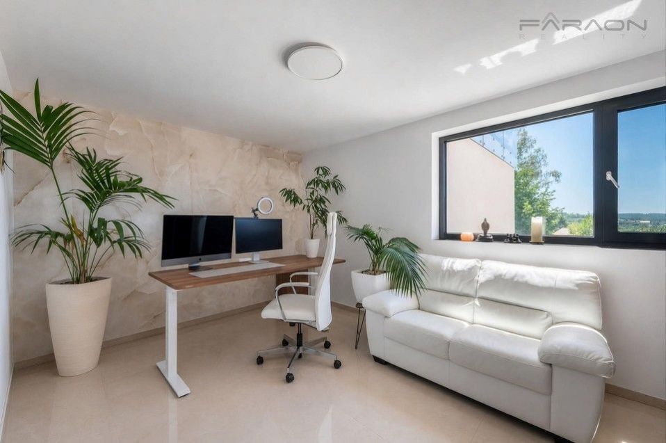 Prodej domu 232 m² - foto 24