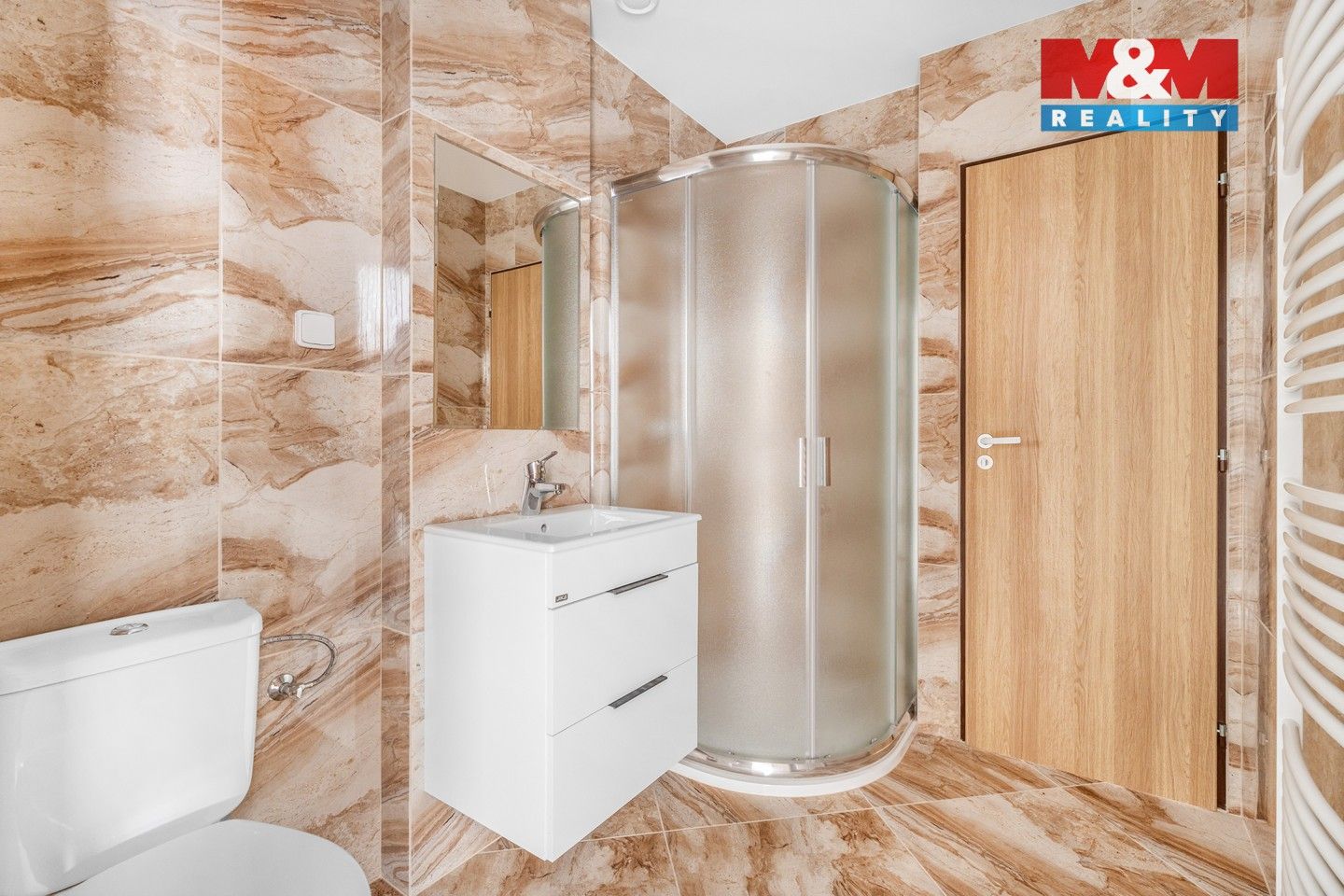 Prodej komerčního prostoru 1890 m² - foto 14
