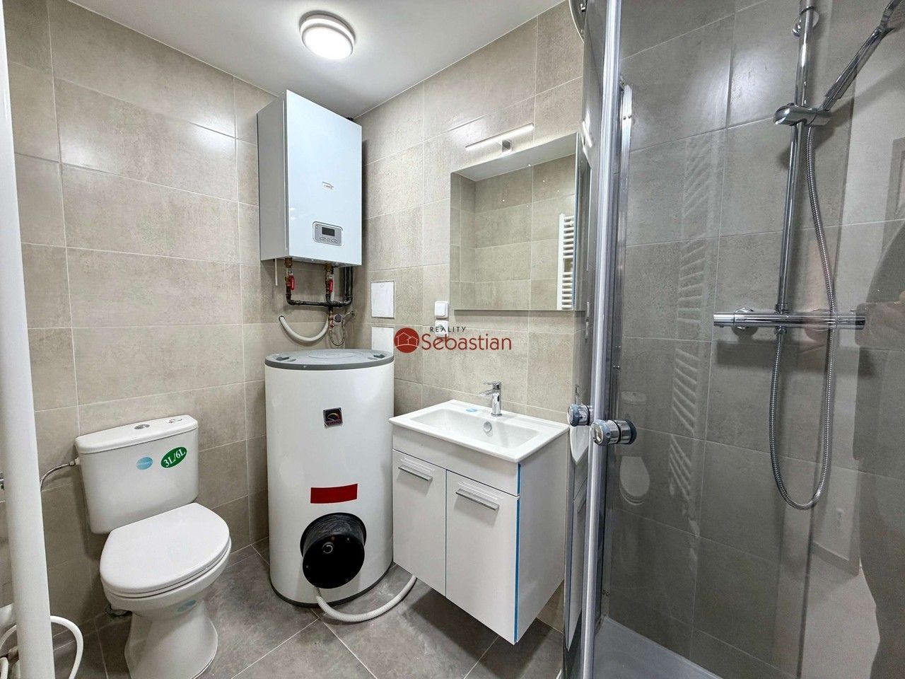 Pronájem bytu 3+kk 53 m² - foto 8