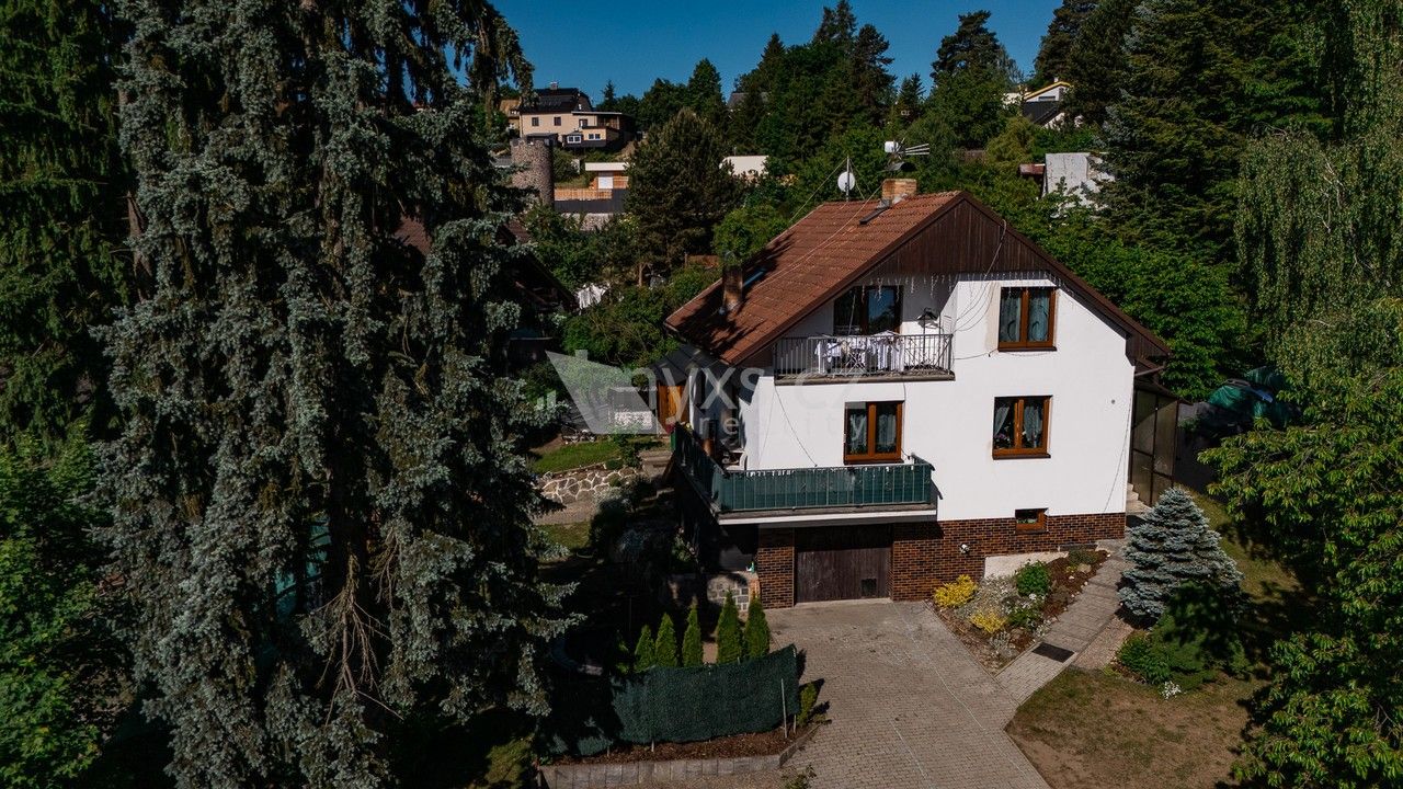 Prodej domu 220 m² - foto 1