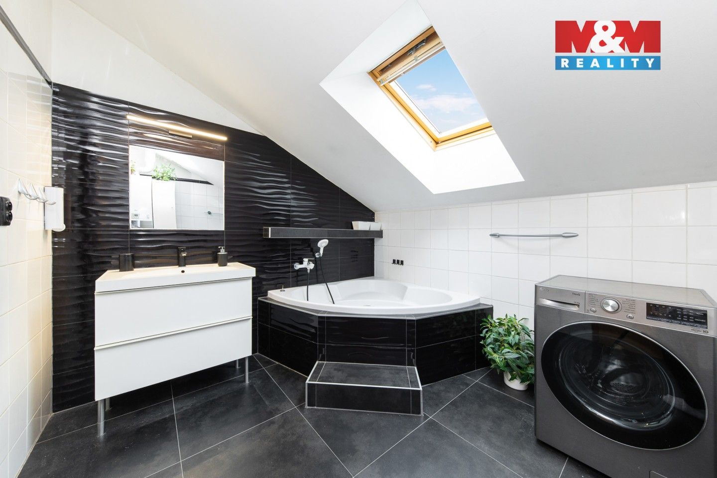 Prodej bytu 3+kk 95 m² - foto 16