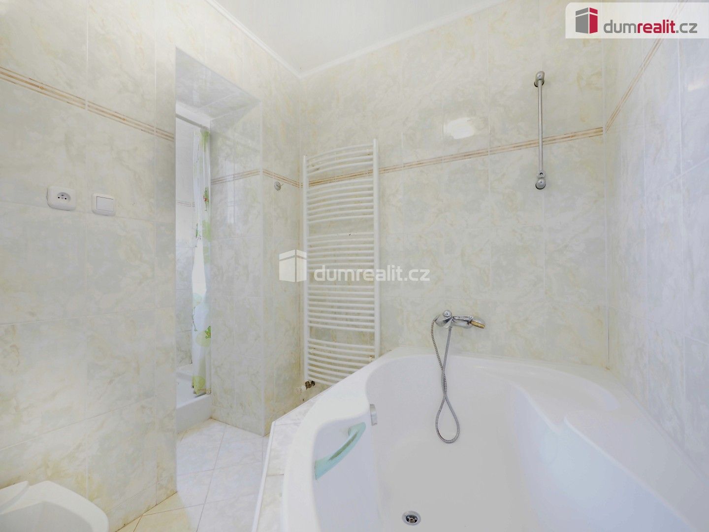 Prodej domu 200 m² - foto 10