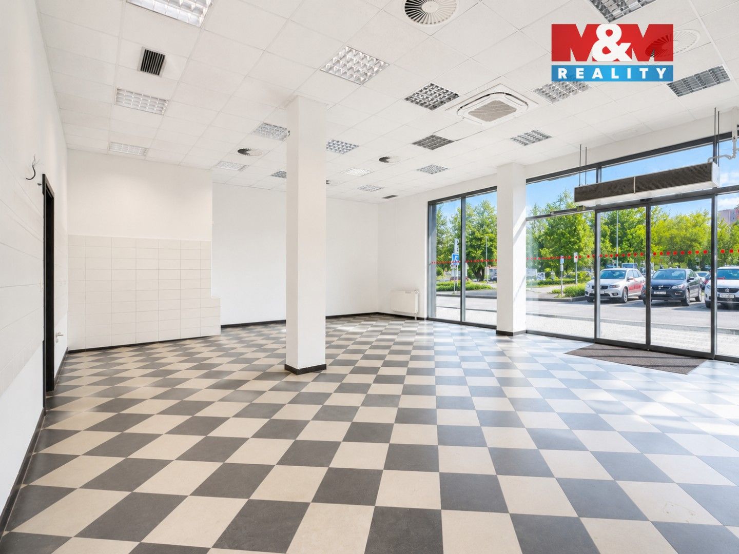 Pronájem komerčního prostoru 129 m² - foto 5