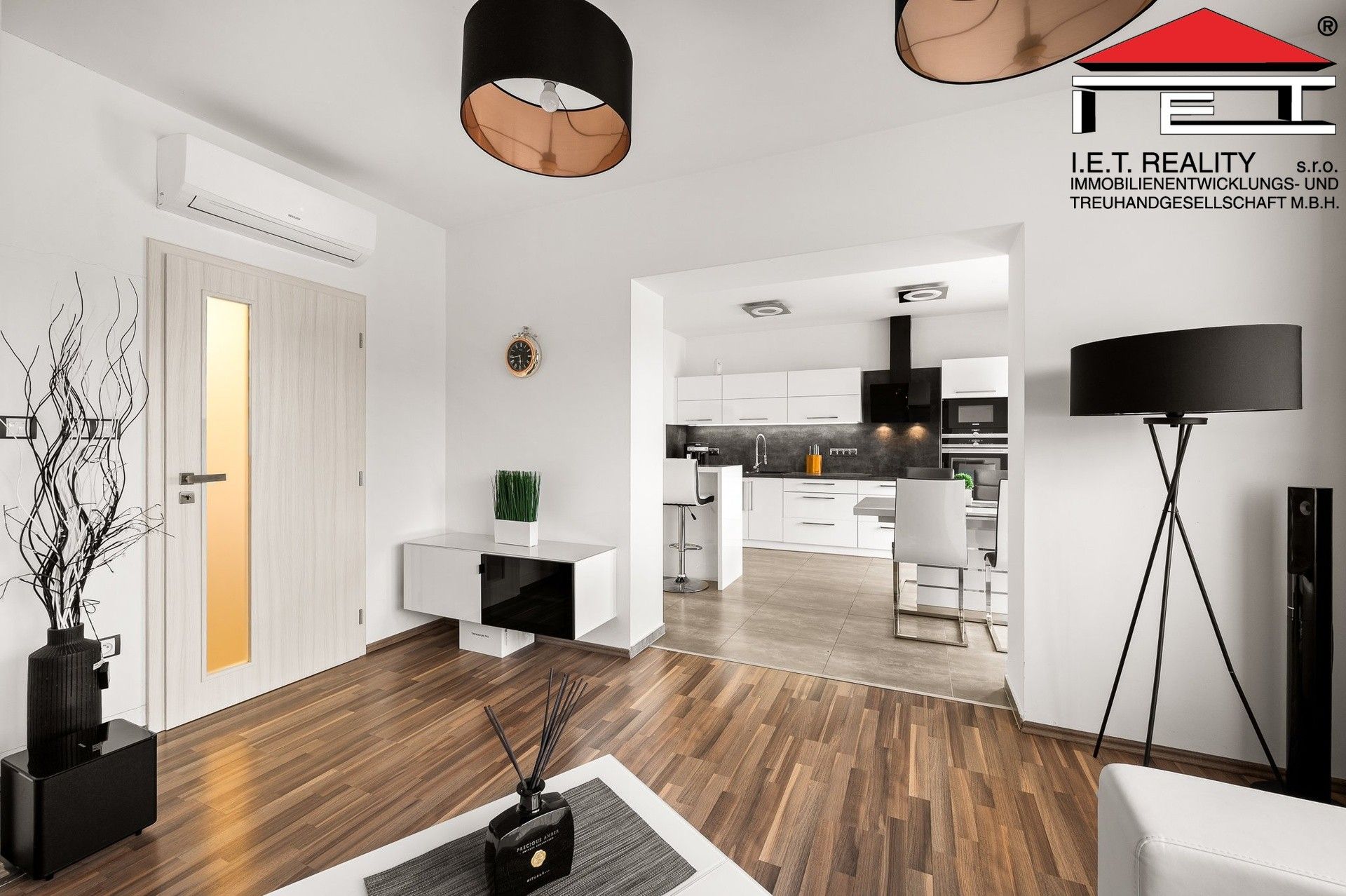 Prodej bytu 3+1 87 m² - foto 2