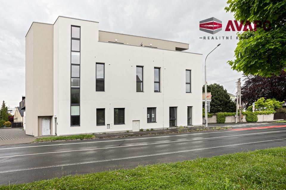 Pronájem bytu 1+kk 38 m² - foto 13