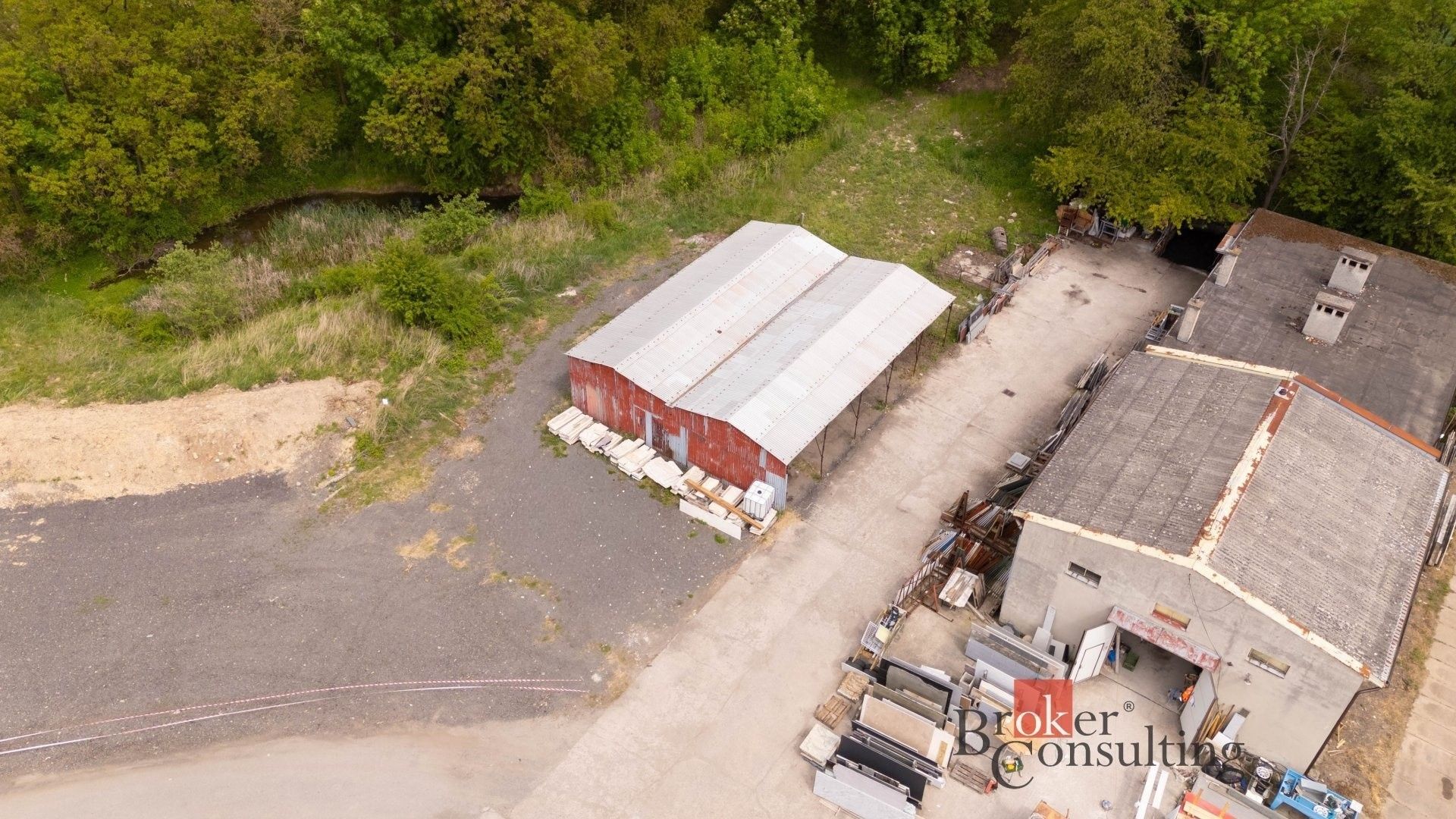 Pronájem komerčního prostoru 350 m² - foto 4