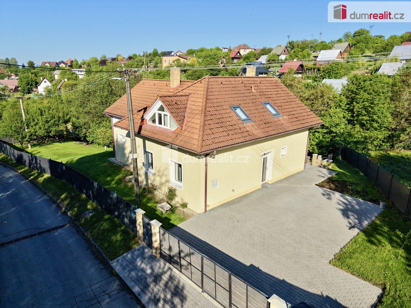 Prodej domu 247 m² - foto 2