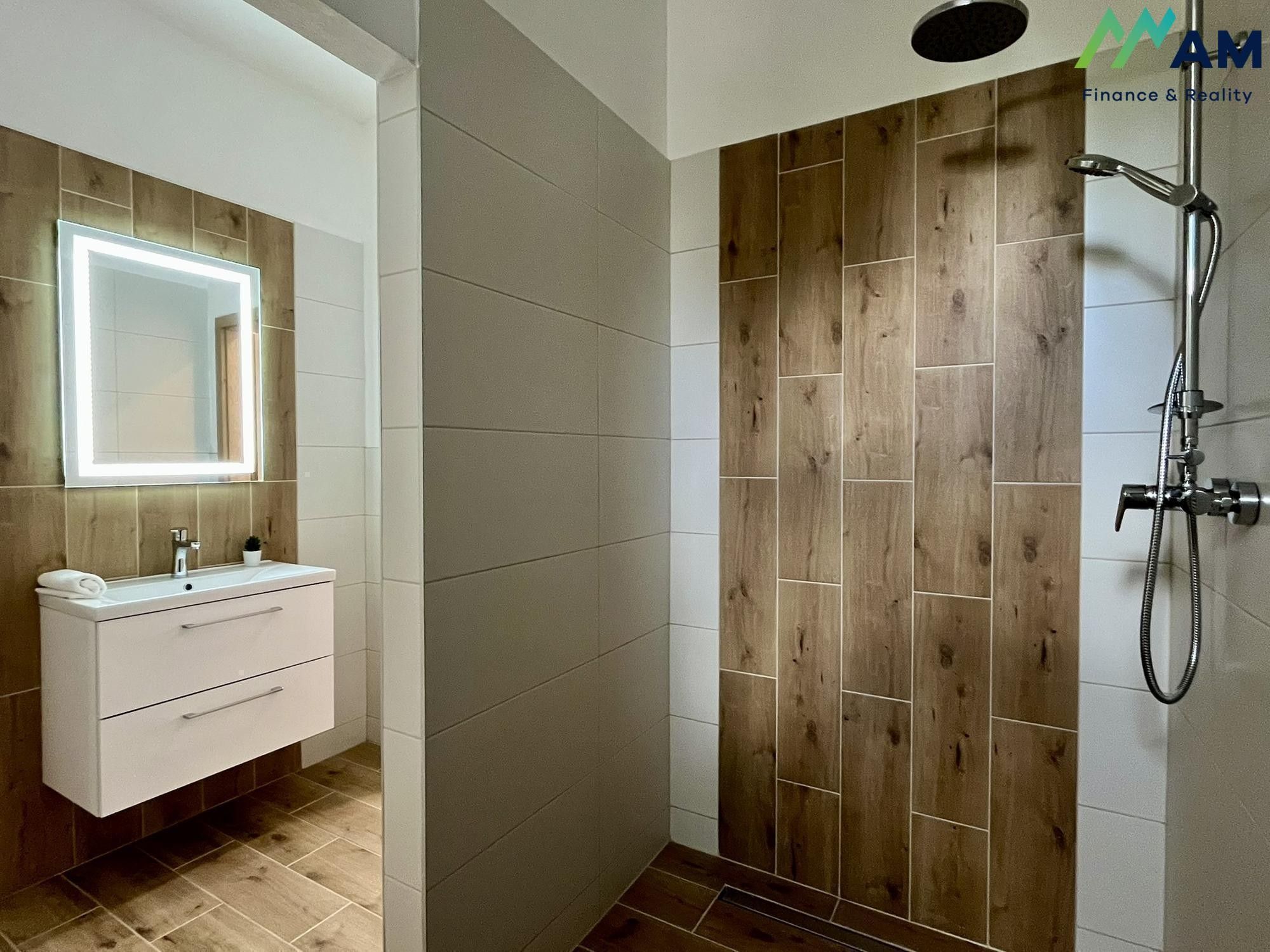 Prodej bytu 3+1 84 m² - foto 12
