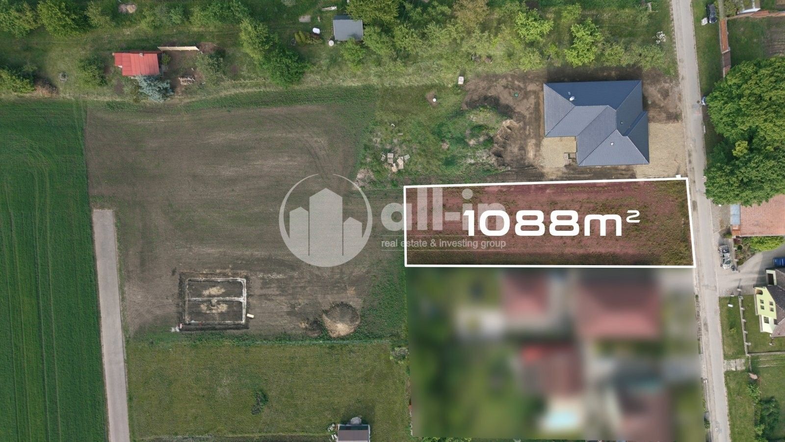 Prodej pozemku 1088 m² - foto 1
