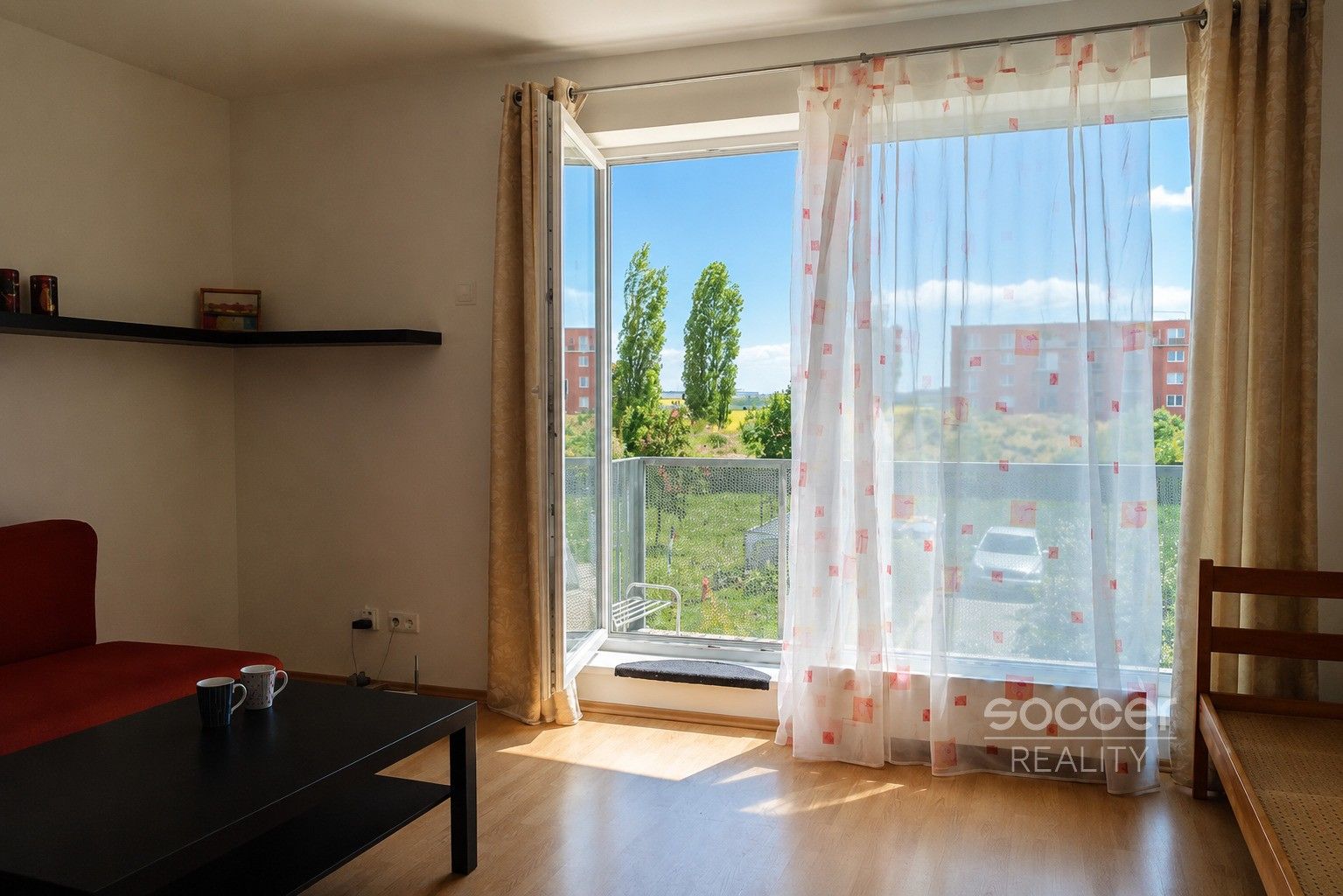 Pronájem bytu 1+kk 32 m² - foto 1