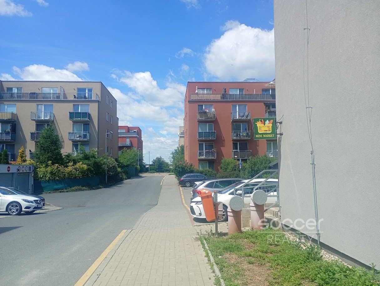 Pronájem bytu 1+kk 32 m² - foto 4