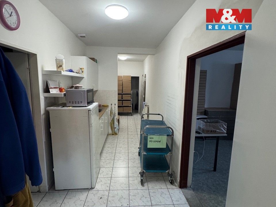 Pronájem komerčního prostoru 173 m² - foto 3
