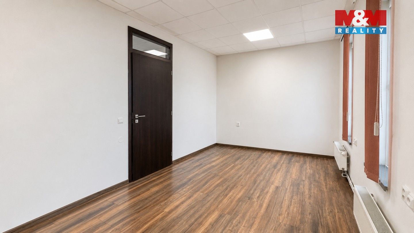 Pronájem bytu 3+1 100 m² - foto 5
