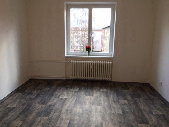 Pronájem bytu 1+1 35 m² - foto 9