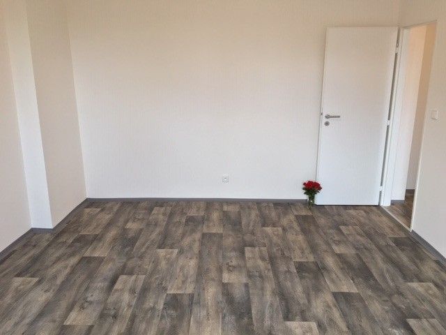 Pronájem bytu 1+1 35 m² - foto 10